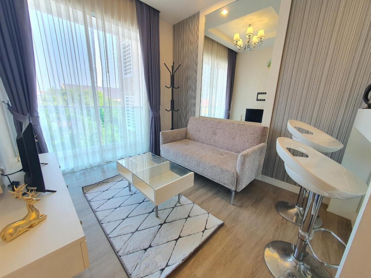 Hill & Sea Balcony 1 Bedroom & 1 Living Room @Blu X Bang Saen Luaran gambar